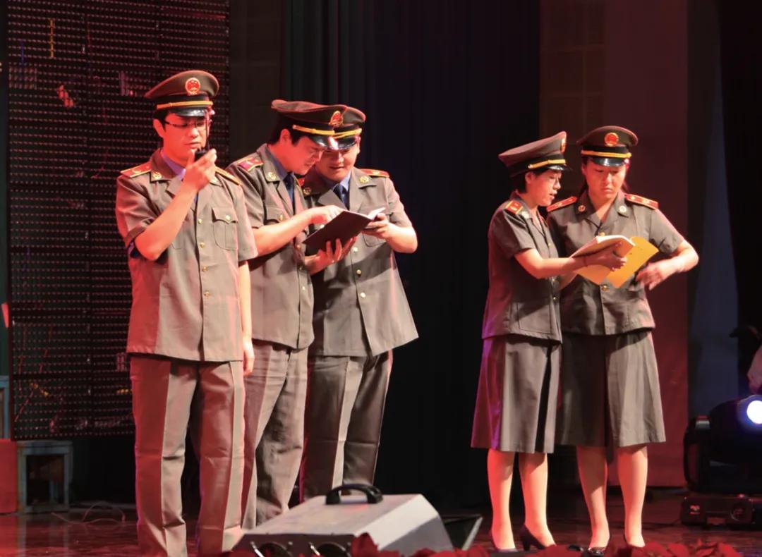 京東商城女裝夏裝新風尚，潮流變遷與業(yè)界影響力深度探析