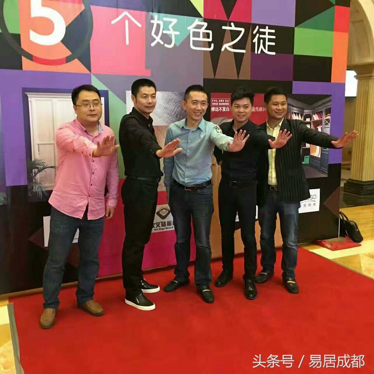 家具設(shè)計(jì)比賽,探秘小巷深處的家具設(shè)計(jì)盛宴——一場(chǎng)別開生面的家具設(shè)計(jì)比賽紀(jì)實(shí)