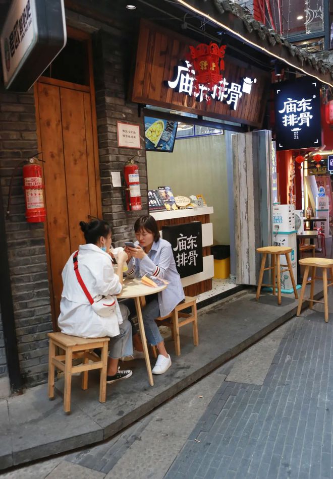 小巷深處的獨特風情，最新三級合集特色店鋪探秘（警示，內(nèi)容涉黃，請遠離）