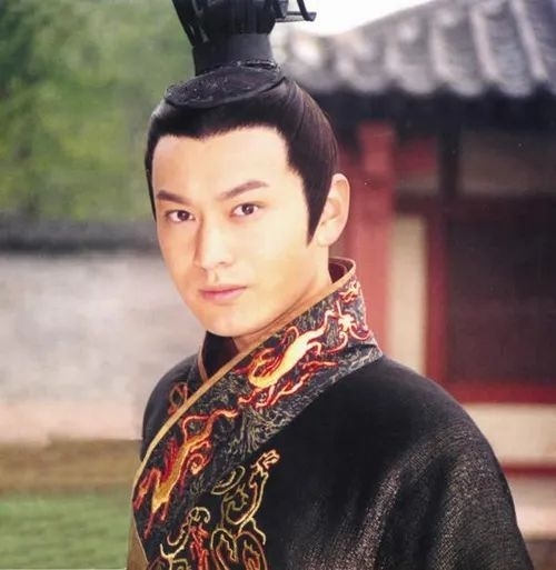 大漢天子第一部，經(jīng)典重塑，智能演員表引領(lǐng)未來體驗(yàn)革新